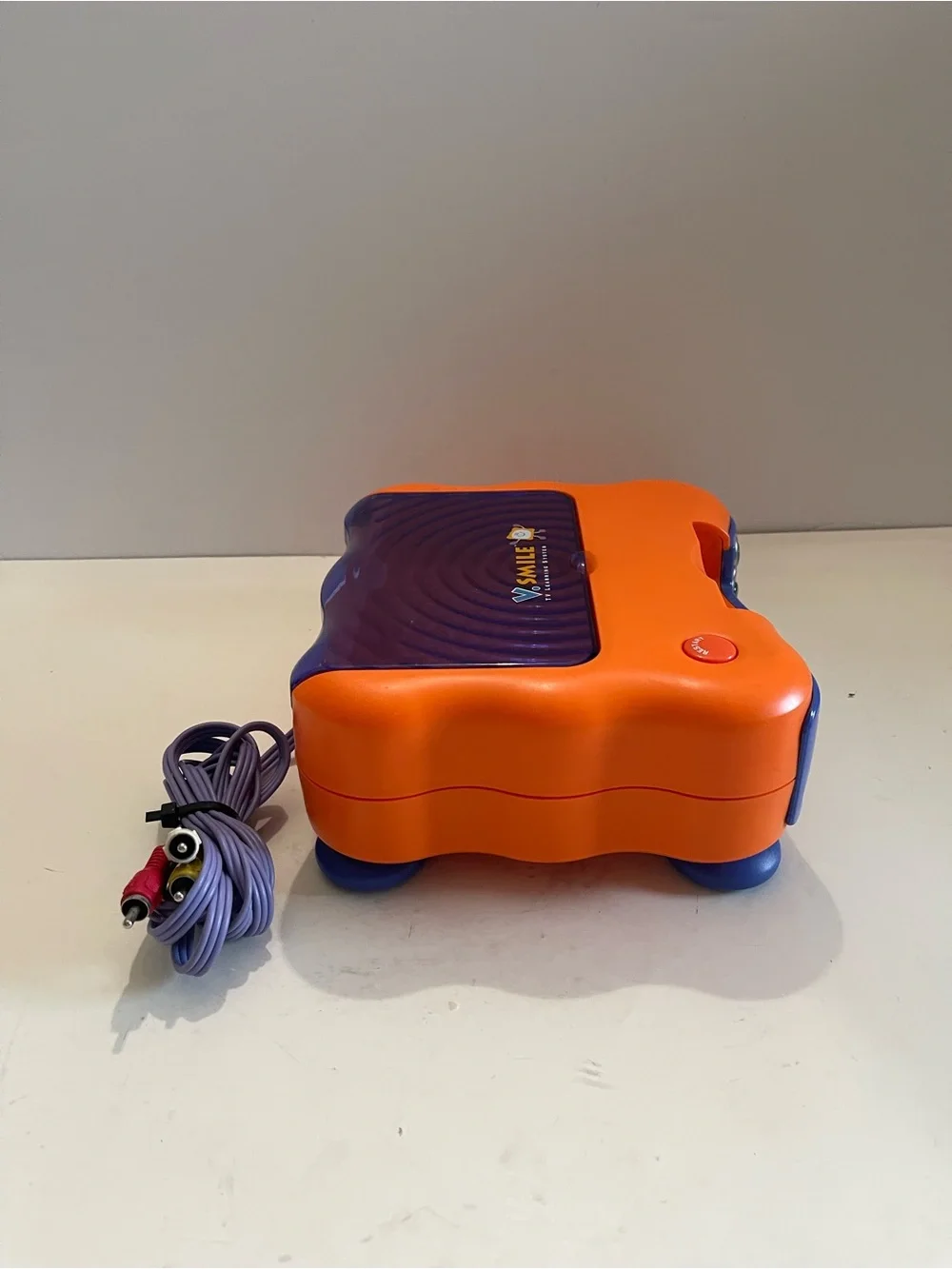 Vtech V.Smile TV Learning System Console w/1 controller UNTESTED
